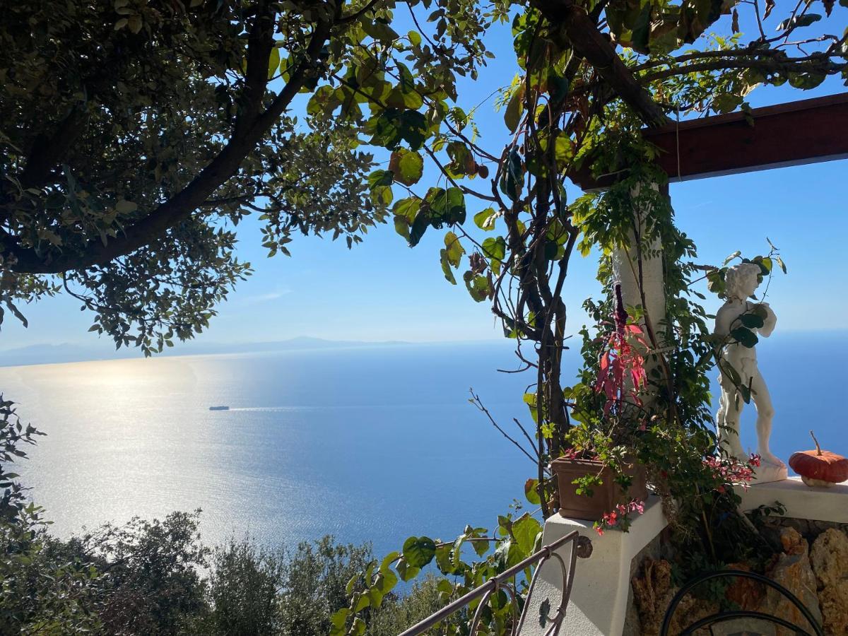 B&B Miramare Аджерола Екстер'єр фото