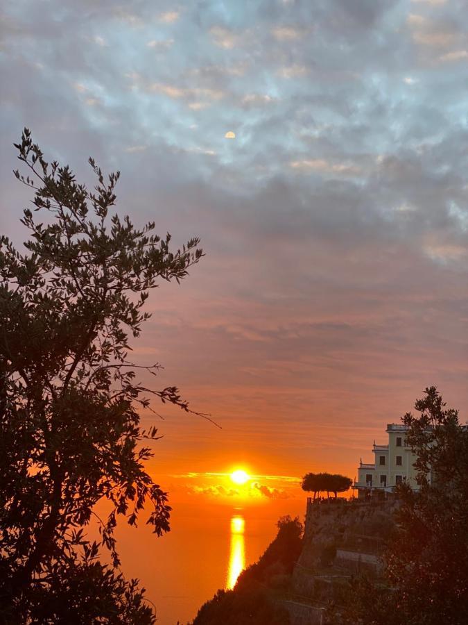 B&B Miramare Аджерола Екстер'єр фото